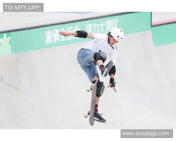 世界滑板锦标赛点评：成都滑板队的配合表现